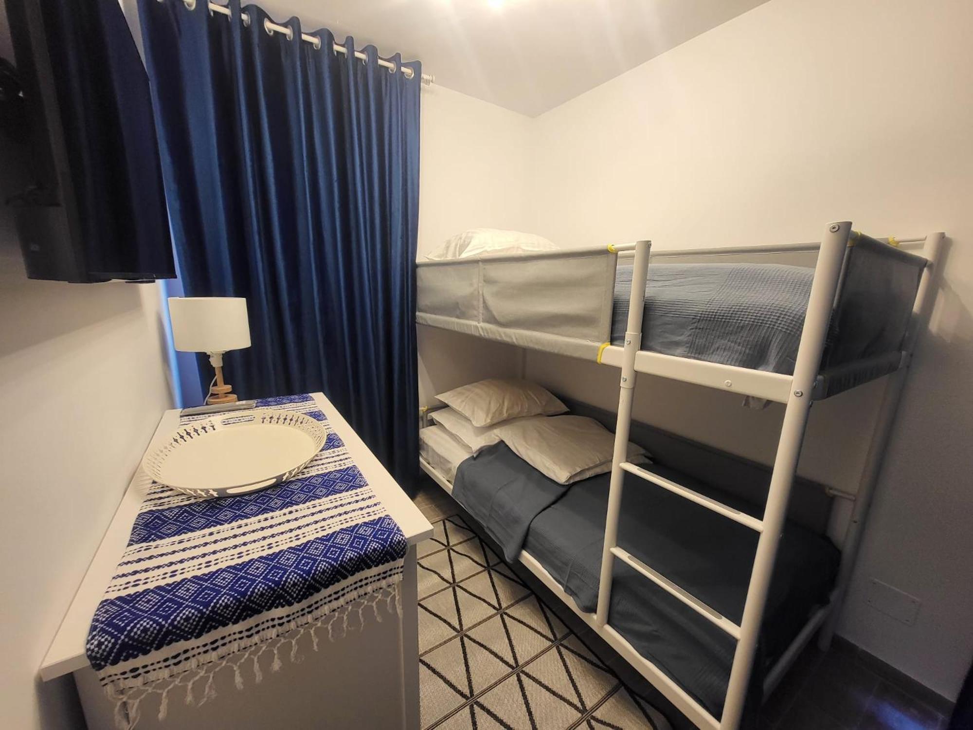 Pensiunea Casa Dacilor Podeni Luaran gambar